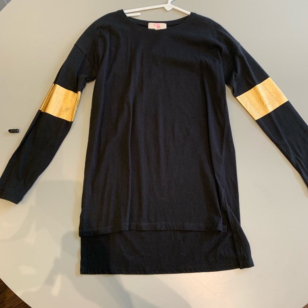 Never worn girls top